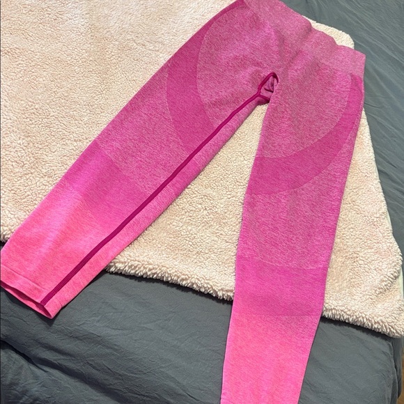 PINK Victoria's Secret Pink Ombre Leggings - Picture 5 of 5